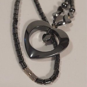 Vintage Healing Hematite Open Heart Pendant & Beads Necklace 18" Healing